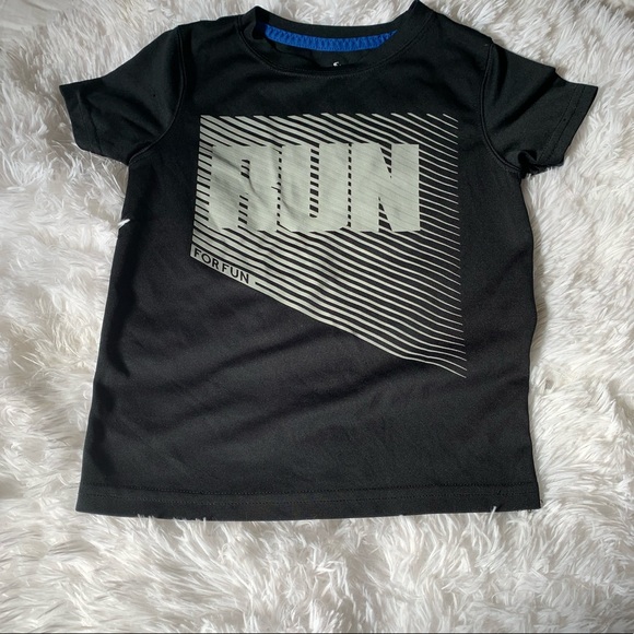 Carters run for fun boys size 6 - Picture 1 of 3
